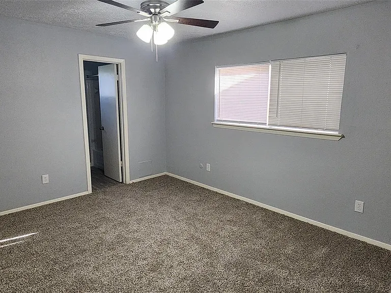 10115 Enchanted Stone Dr — Photo 15