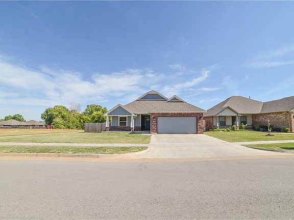 4th image of 3808 Brougham Way