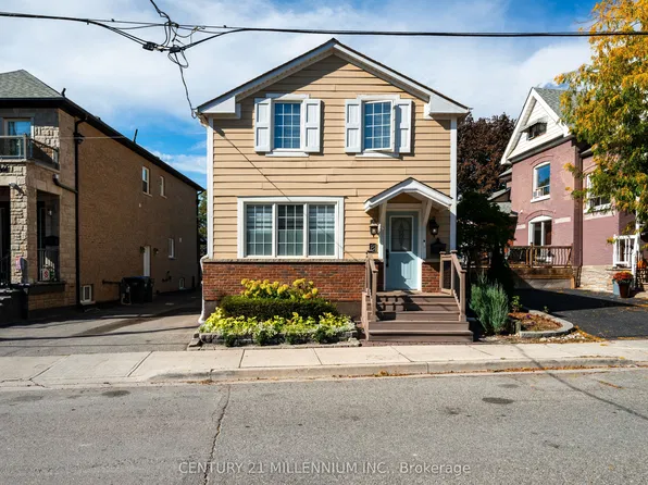 8 William St, Brampton, ON L6V 1L2