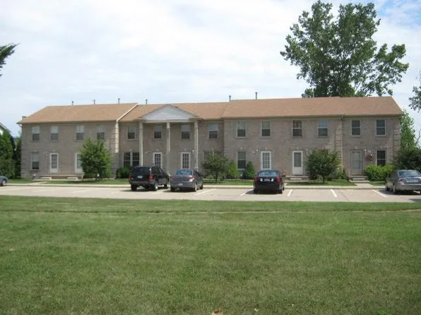 29305 W Jefferson Ave APT 3, Gibraltar, MI 48173