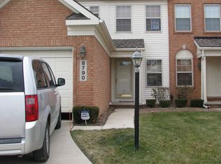 8790 Prairie Ct, Belleville, MI 48111