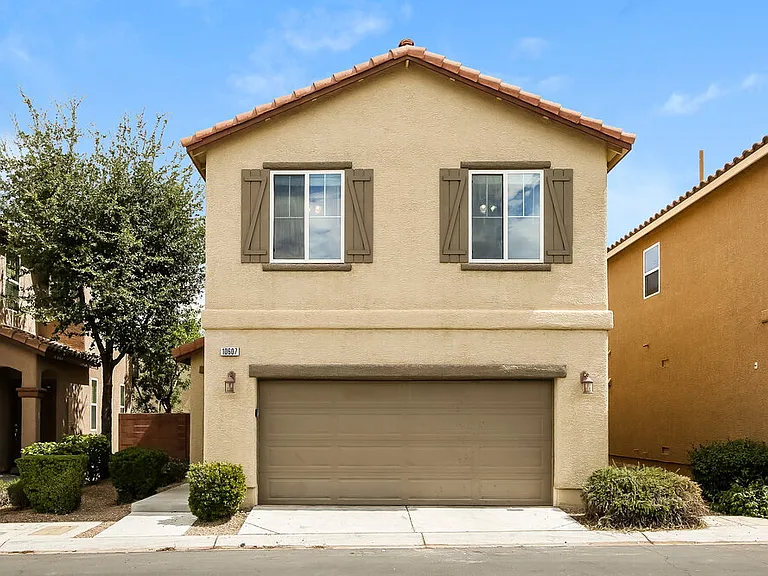 10607 Seasonable Dr — Photo 1