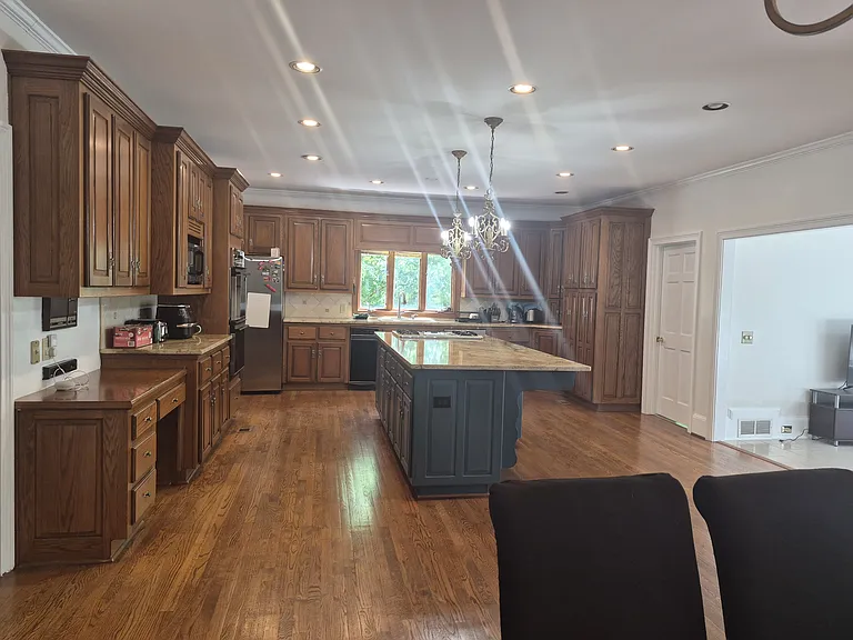1835 Brandon Hall Dr — Photo 29