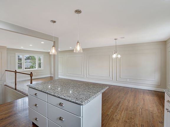 Draw cabinetry in center 