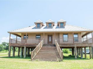 327 Channelview Dr, Hackberry, LA 70645