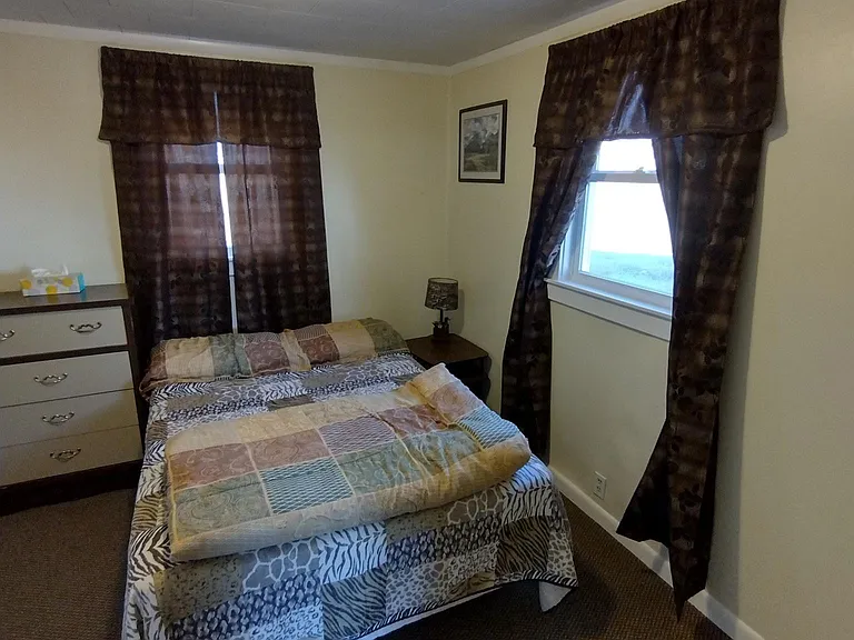 Unit C, Bedroom