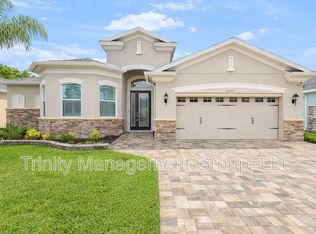 10383 Machrihanish Cir, San Antonio, FL 33576