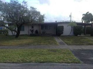 1290 W 61st Pl, Hialeah, FL 33012