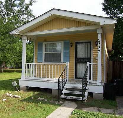 1st image of 2737 Gladiolus St