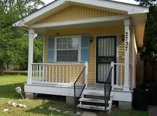 2737 Gladiolus St, New Orleans, LA 70122
