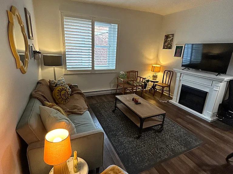 112 W Washington Blvd #431 — Photo 3