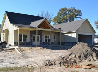 184 McLendon Rd, Fort Mitchell, AL 36856