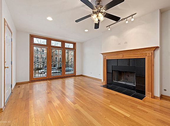 2nd image of 6530 S Woodlawn Ave Unit 1