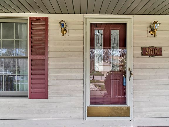 4th image of 2600 Ayrshire Dr