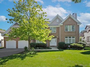 1415 McDaniels Ave, Highland Park, IL