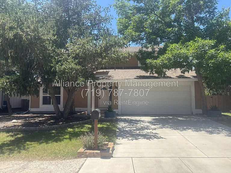3823 Windsong Ct — Photo 1