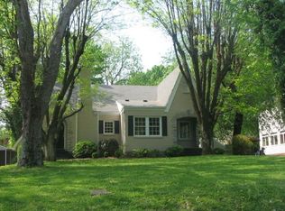 1605 N Observatory Dr, Nashville, TN 37215