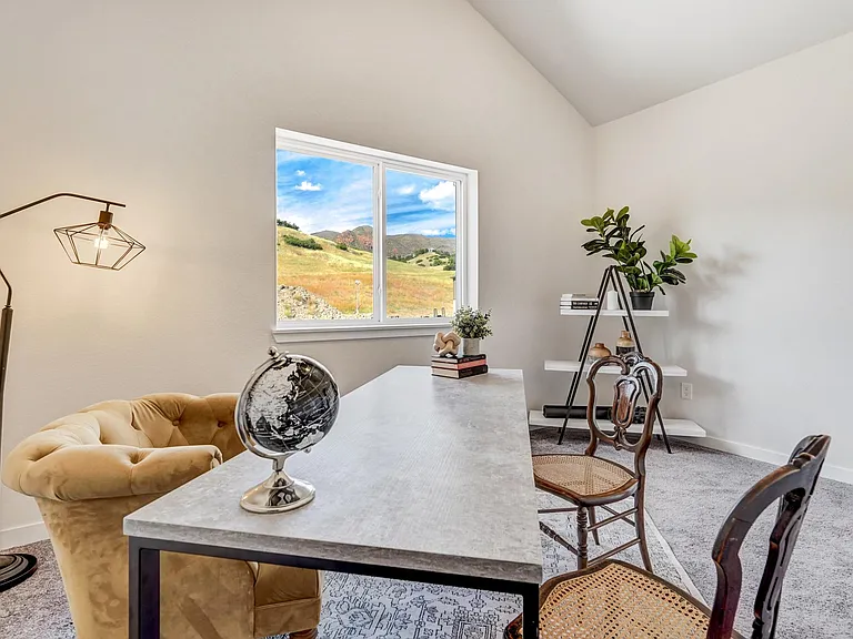 5843 Villa Lorenzo Dr — Photo 33