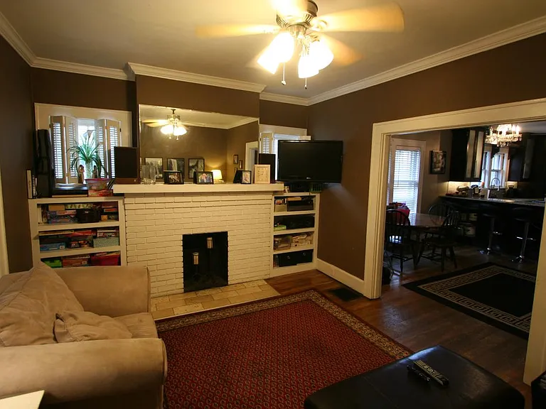 208 Sherman Ave — Photo 10
