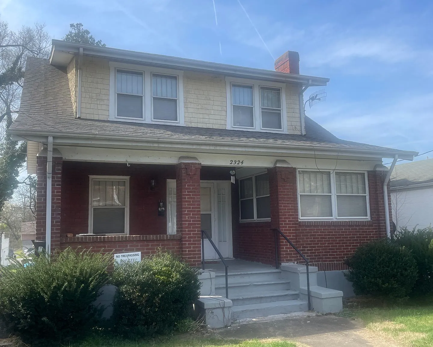 Orange,NW,2324 — Photo 2