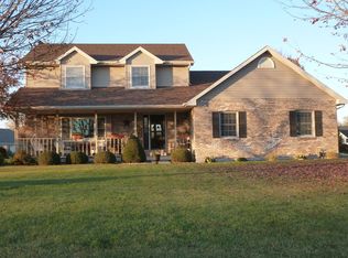 2815 Stone Ridge Dr, Kankakee, IL 60901