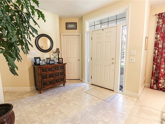 4th image of 673 Yankee Trace Dr