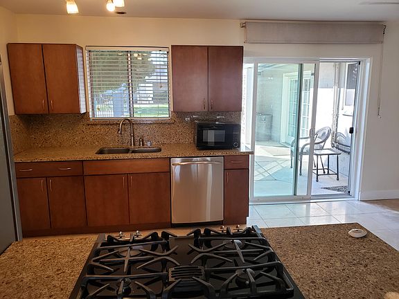 5th image of 6841 E 2nd St #1A