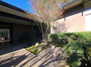 401 Oak Ln, Pleasanton, CA 94566