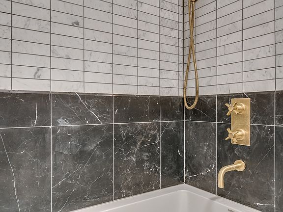 3rd image of 564 Saint Johns Pl #608B