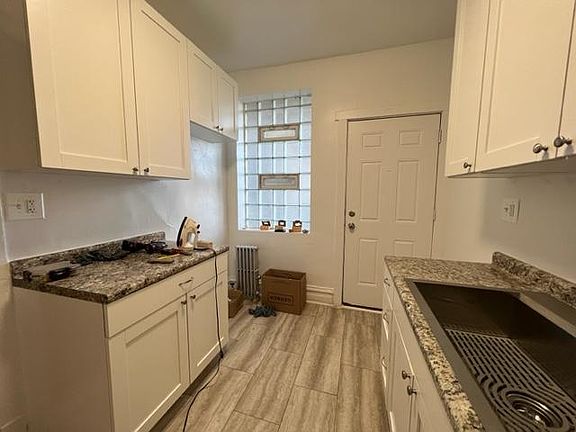 2nd image of 5316 N Winthrop Ave APT 2E