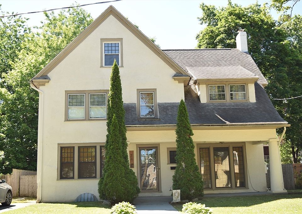 1st image of 33 Stratford Ter