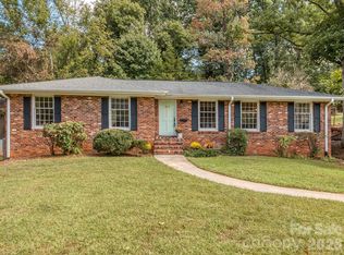611 Reynolds Dr, Charlotte, NC 28209