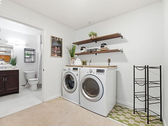 5th image of 39152 Guardino Dr APT 203