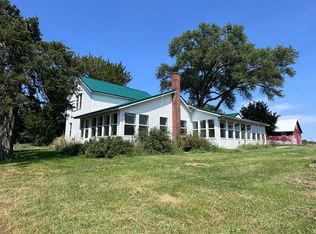 W11622 Adney Rd, Portage, WI 53901