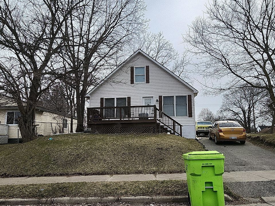 1st image of 790 Robinwood St