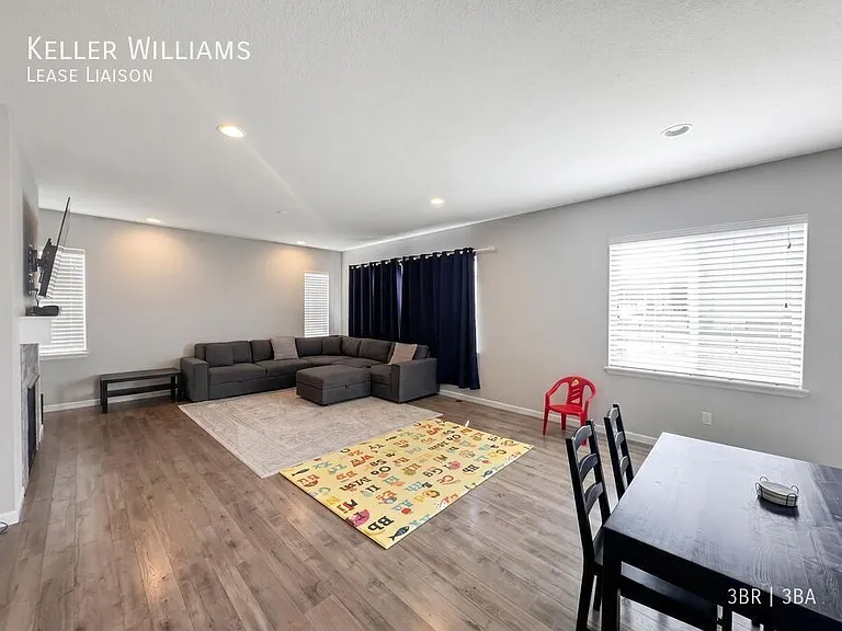 11885 Dodworth St — Photo 3