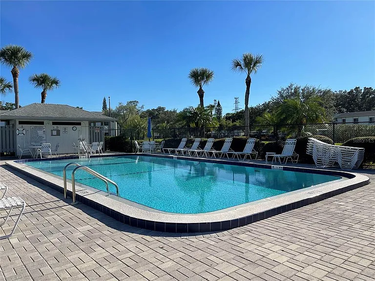 103 Palmetto Ct #103 — Photo 46