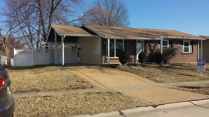 1st image of 909 Oriental Dr