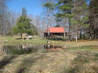 407 Joe Barnett Rd, Jamestown, TN 38556