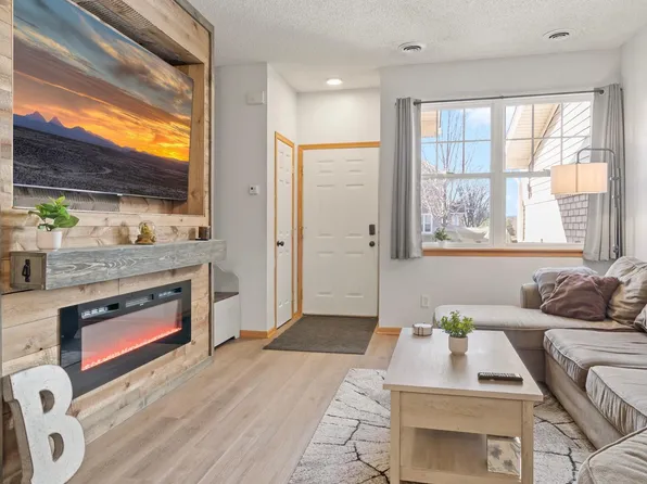 17217 Encina Path #902, Farmington, MN 55024