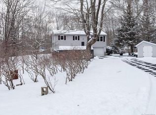 732 Deep River Rd, Colchester, CT 06415