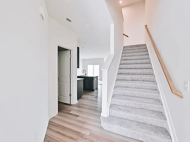14246 Bay Willow Dr — Photo 28