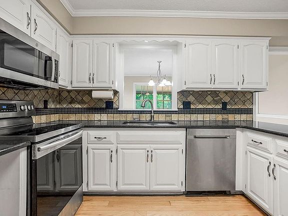 5th image of 15855 Gardner West Rd