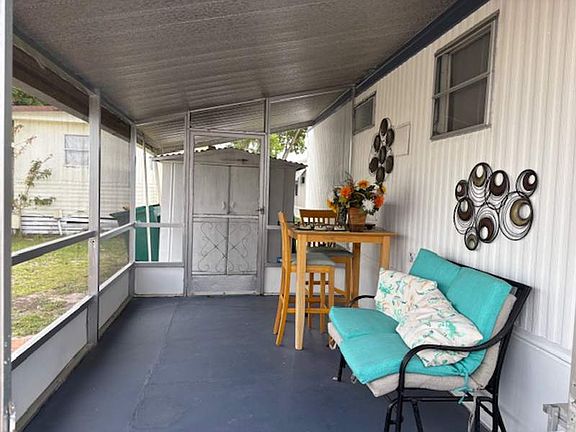 3rd image of 691 Hackney Rd #C023