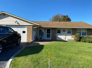 289 Cardiff Ct UNIT A, Ridge, NY 11961