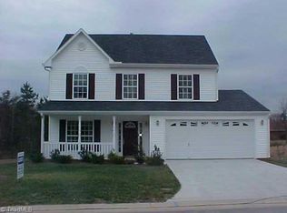 5 Old Salisbury Pl, Winston Salem, NC 27127