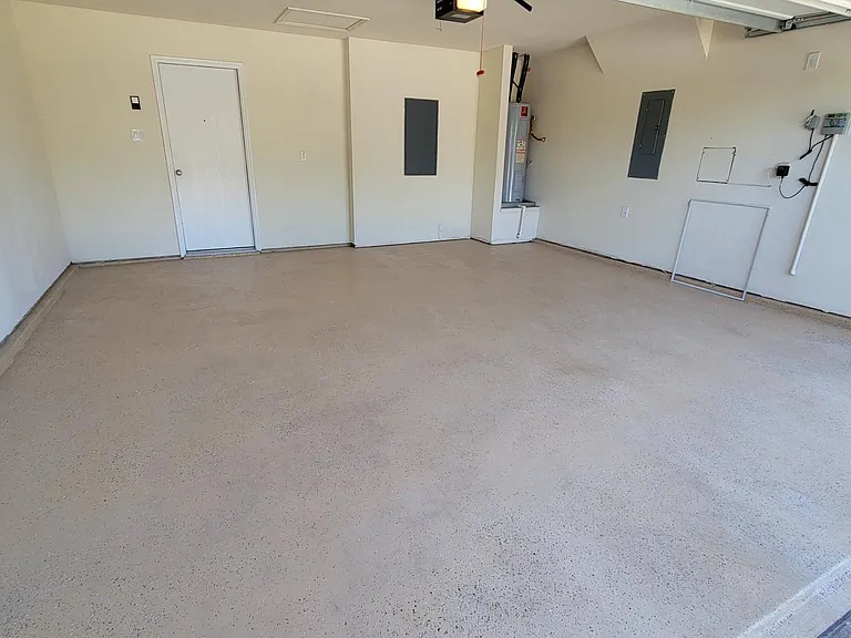12729 Northern Pine Dr — Photo 9