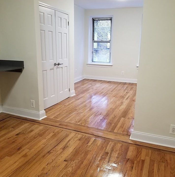 1st image of 325 E 48th St #Bb
