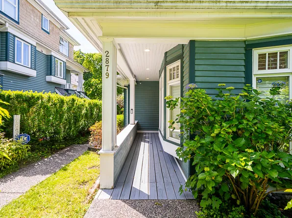 2879 Yukon St, Vancouver, BC V5Y 4A4