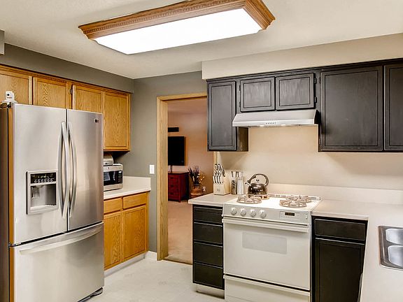 5th image of 1501 SE Park Crest Ave